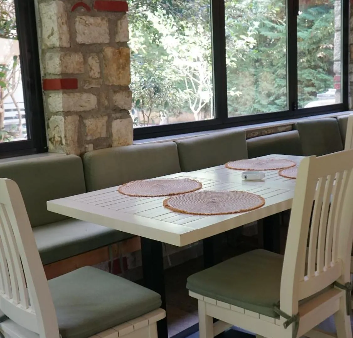 Hotel Natali Dhermi