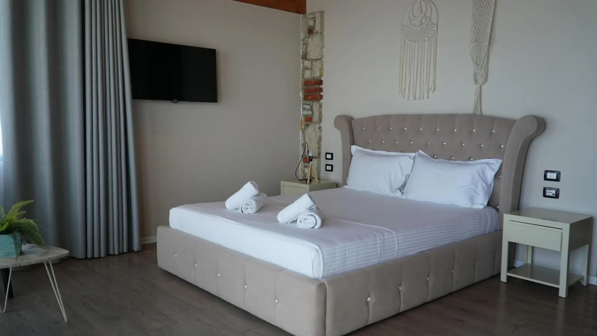 Hotel Natali Dhermi Albania