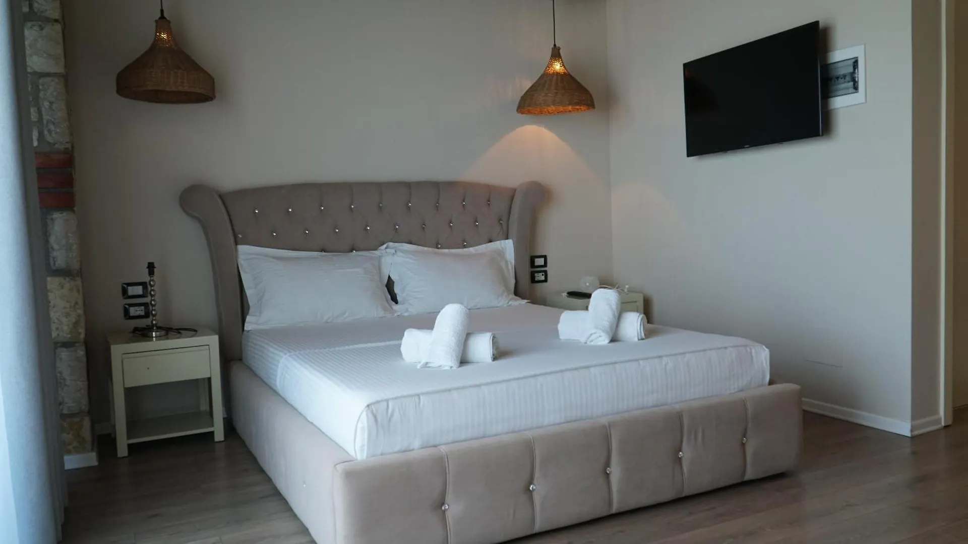 Hotel Natali Dhermi